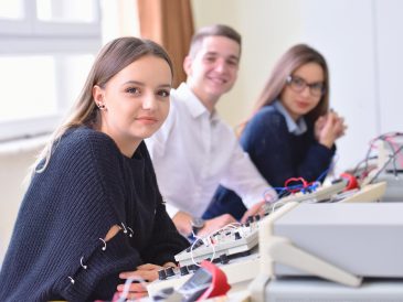Scuole paritarie a Cantù