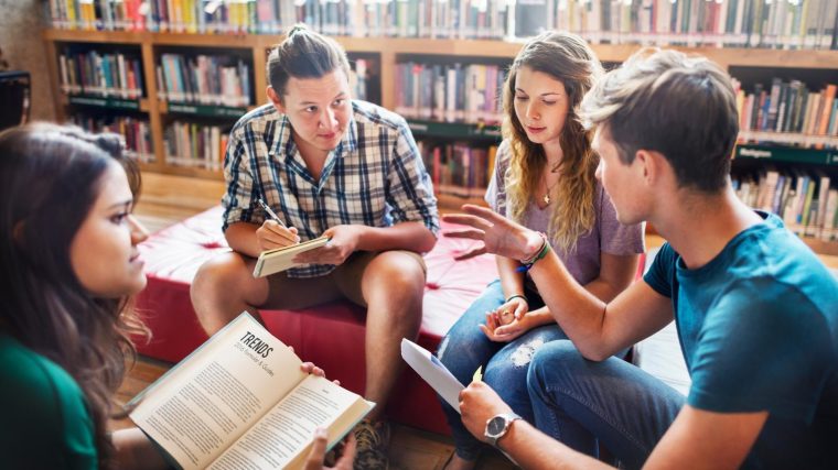 Scuole private a Azzano San Paolo