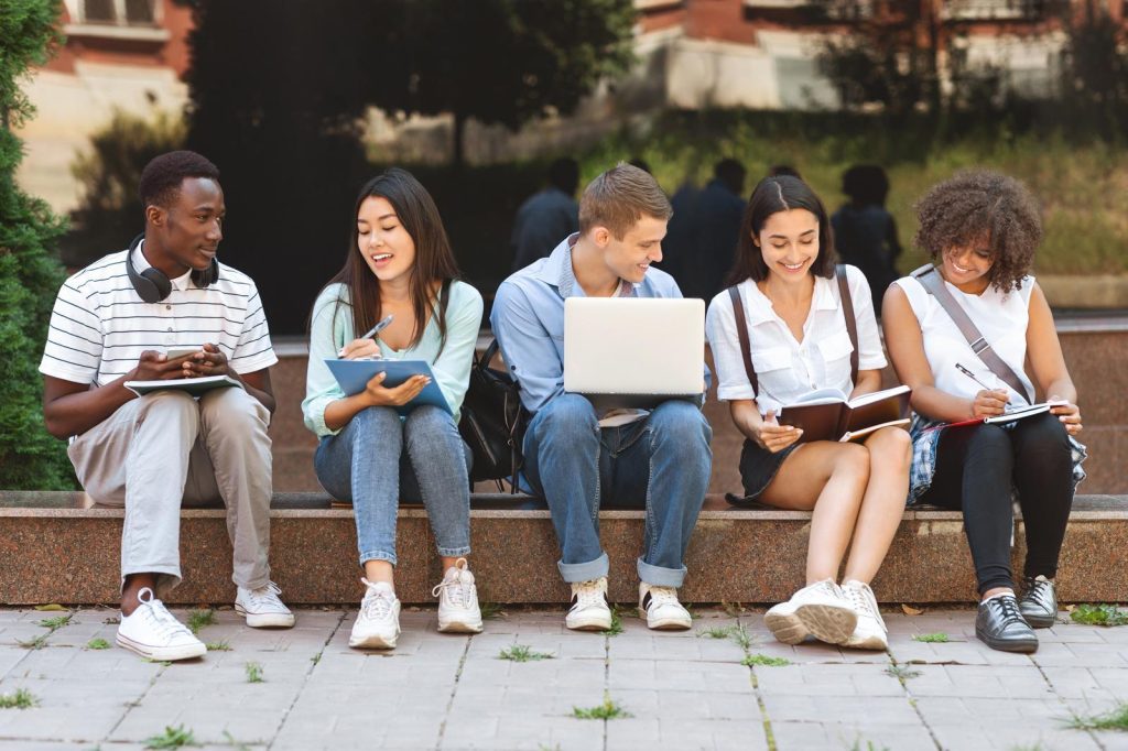 Scuole private a Sant'Omobono Terme