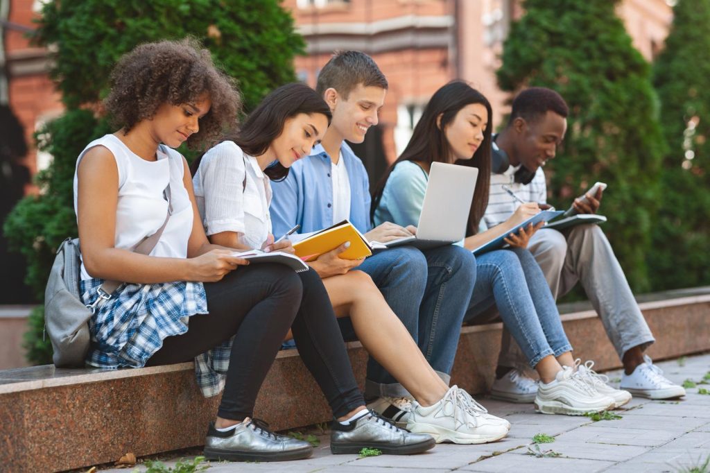 Scuole serali a Cavour