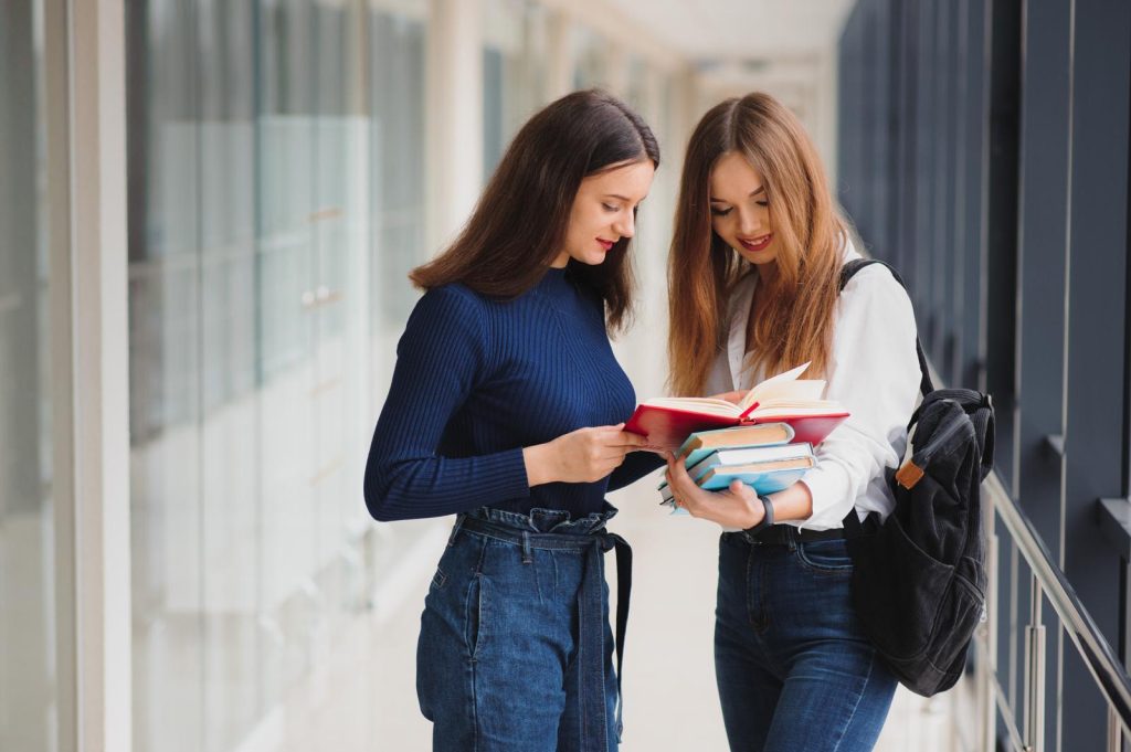 Scuole serali a Diamante