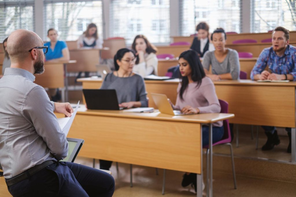 Scuole serali a Gallicano nel Lazio