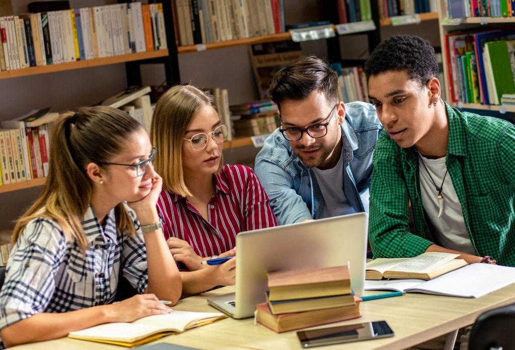 Scuole serali a Lanzo Torinese
