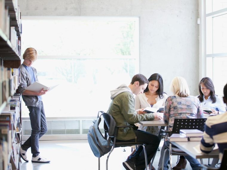 Scuole serali a Pedara