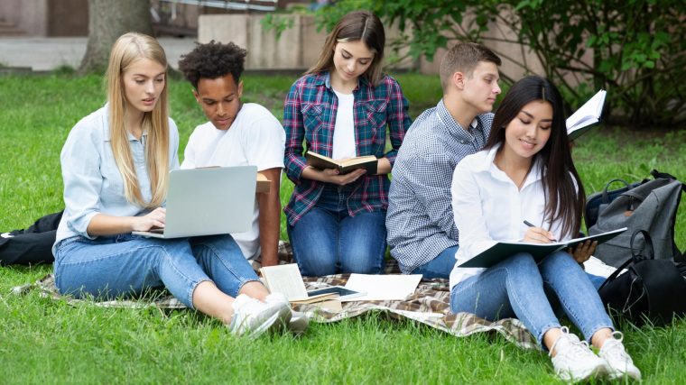 Scuole serali a Sarzana